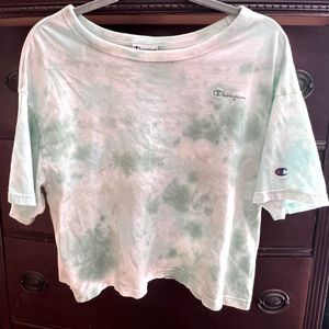 Green/white Champion t-shirt crop top